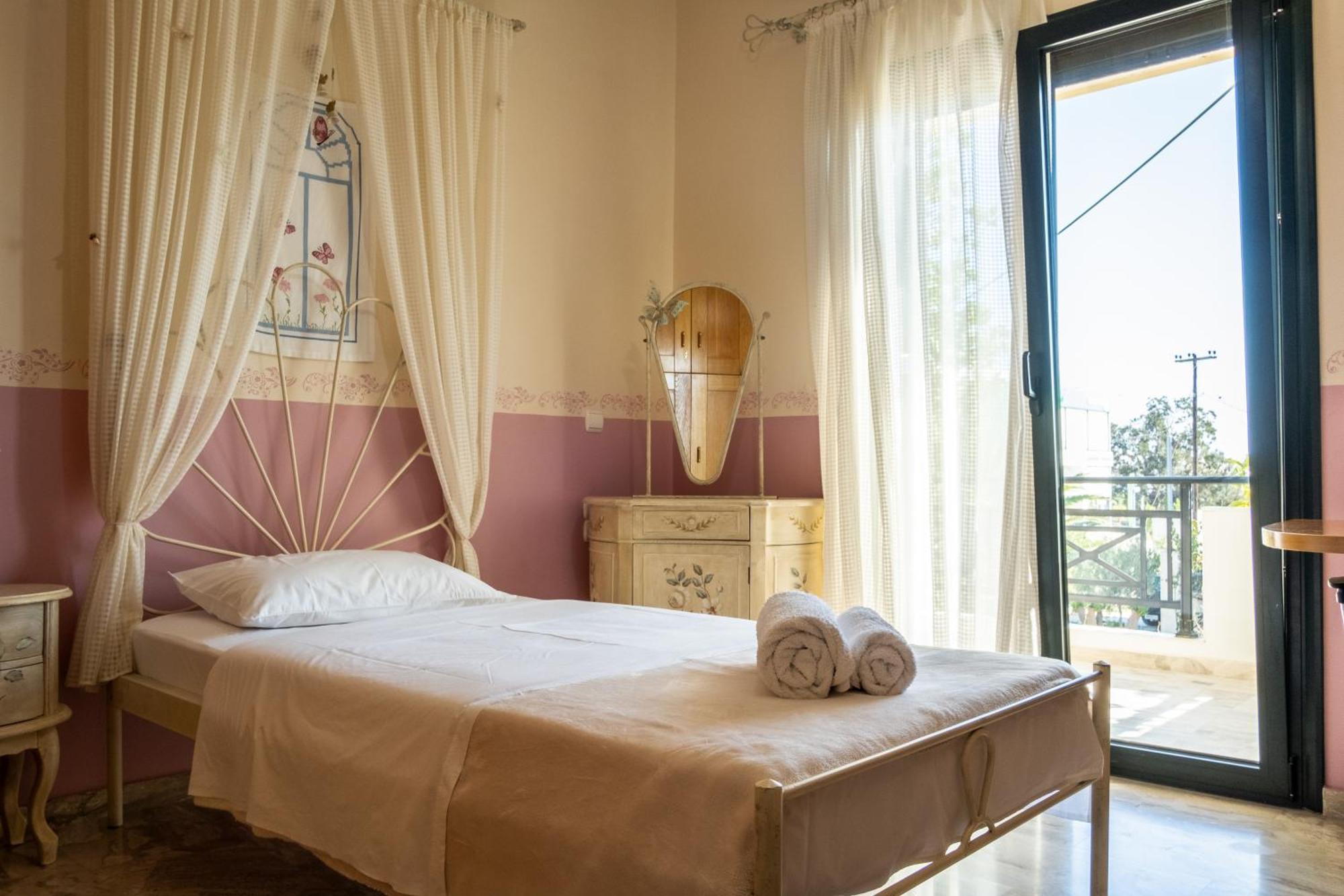 Spacious House In A Quiet Neighbourhood Ierapetra  Ngoại thất bức ảnh